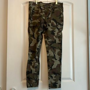 Sanctuary Size 29 Camouflage Pants